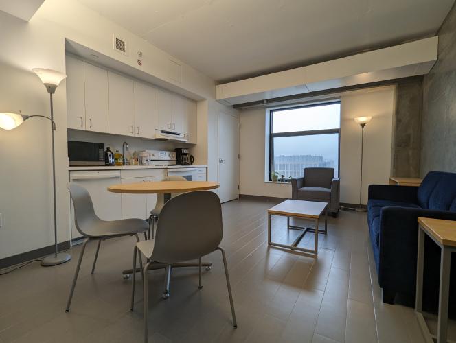 Living/Dining 1
