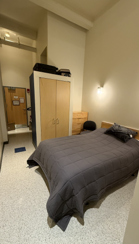 The Warehouse room #148 | Efficiency apartment | Sublicense Center