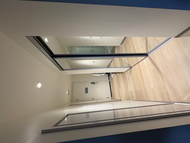Entry hallway and closet