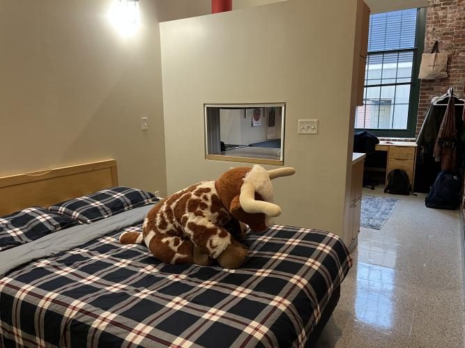 Queen size bed