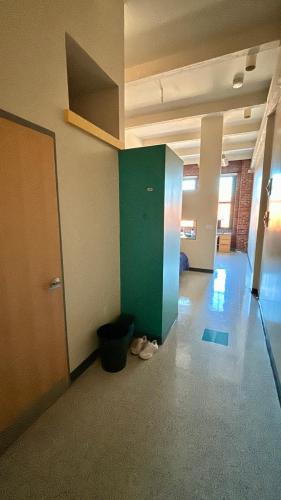The Warehouse room #283 | Efficiency apartment | Sublicense Center