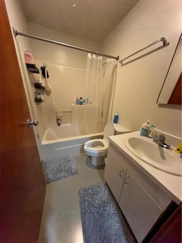 bathroom - upper floor